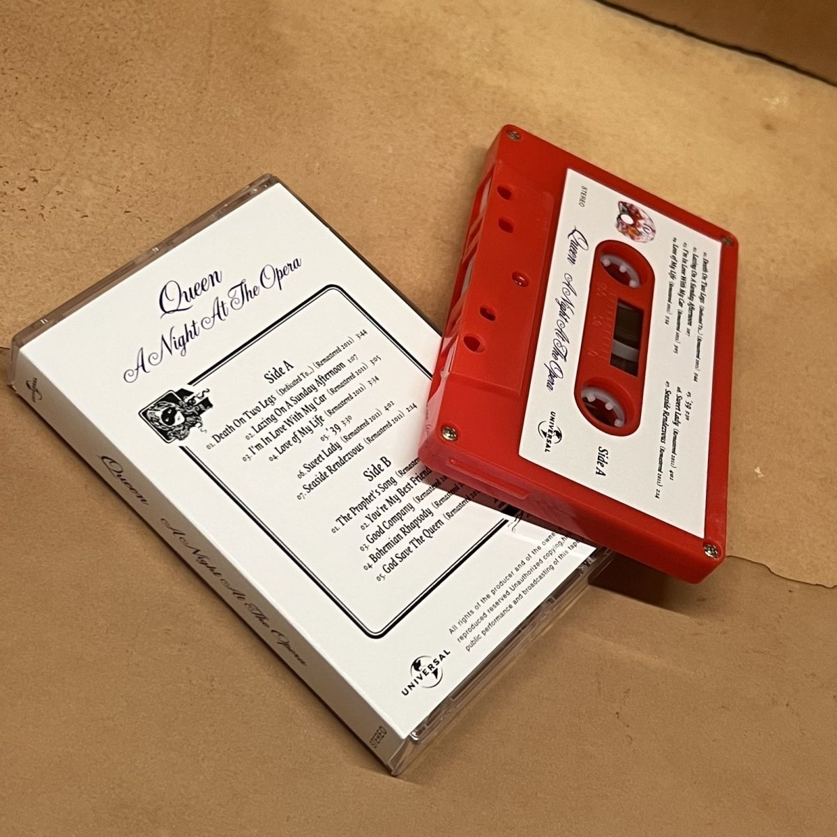 Rote Kassette Klassische Rockm – Vintage Collectible & Vintage Dolls Bewertung und Preis